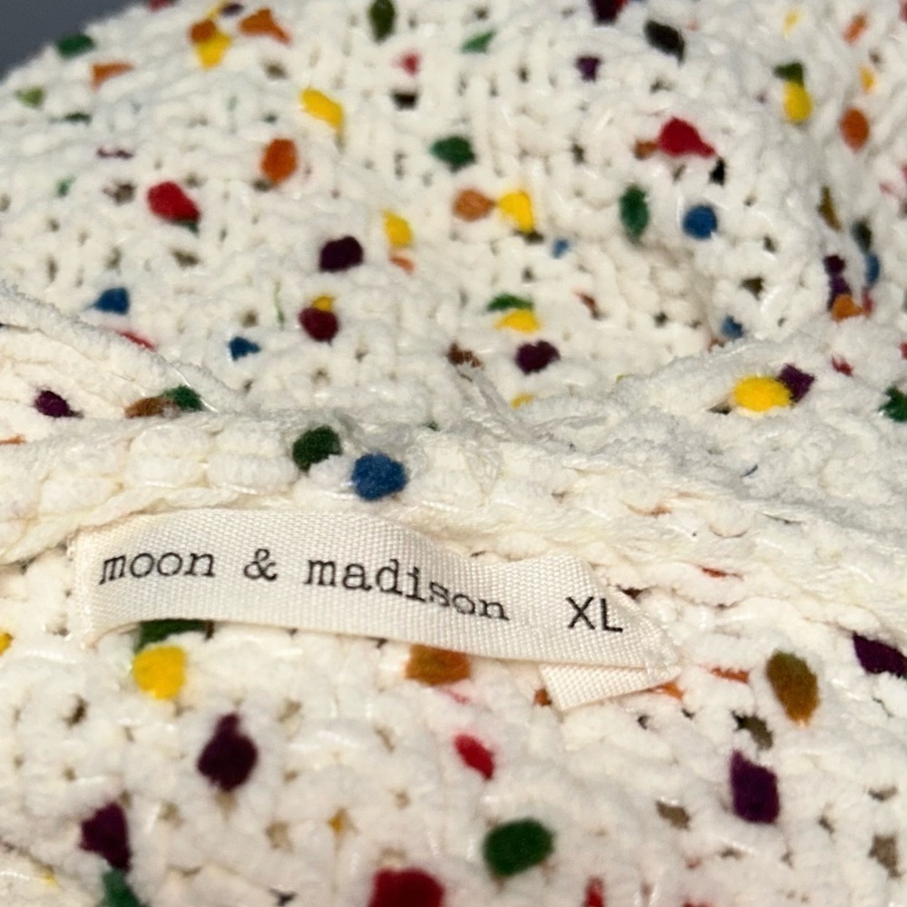 Moon & Madison Cardigan - Picture 5 of 6